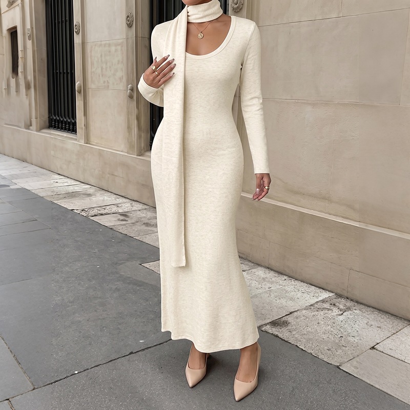 Bodycon Long Sleeve Ribbed Dress - ชุดเดรสยาวผ้าถักลายริบสำหรับผู้หญิง ดีไซน์หรูหรา แขนยาว ทรงเข้ารูป พร้อมผ้าพันคอ สีพื้น