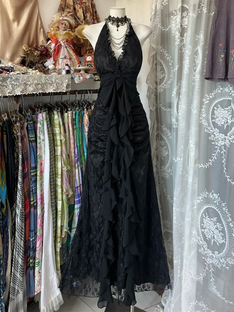 เดรสวินเทจ Y2K แบบผูกคอ ไร้แขน - Y2K Backless Halter Mini Dress บทวิจารณ์และราคา
