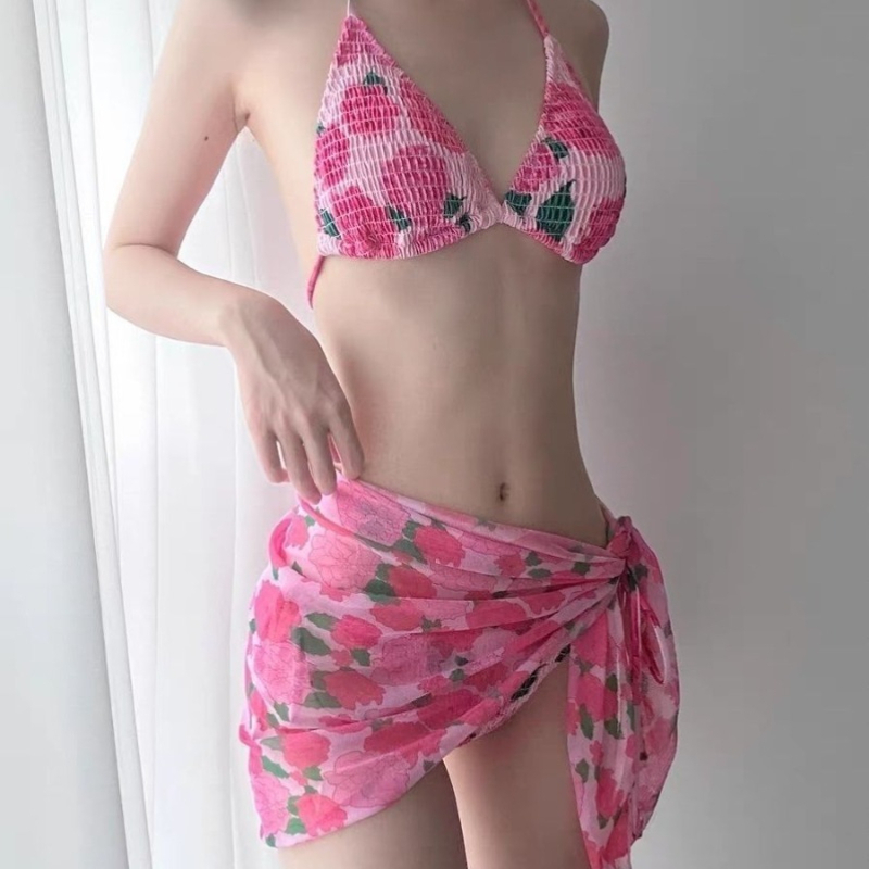 ชุดบิกินี่ลายดอกไม้แบบใหม่ แต่ - Swimwear บทวิจารณ์และราคา