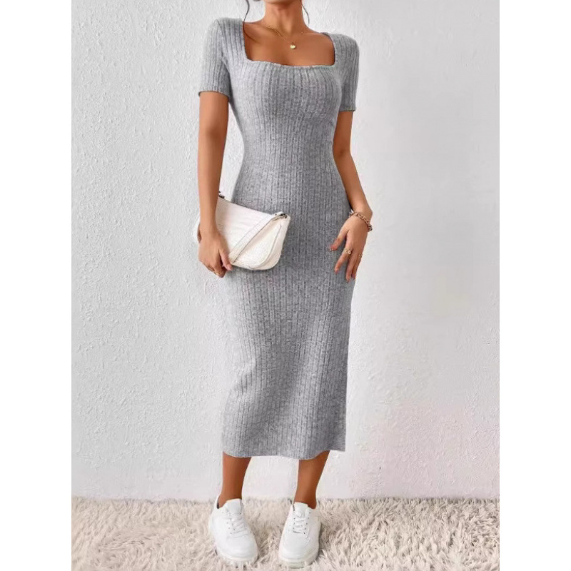 ชุดเดรสไหมพรมถักลายริบสไตล์วิน - Bodycon Long Sleeve Ribbed Dress บทวิจารณ์และราคา