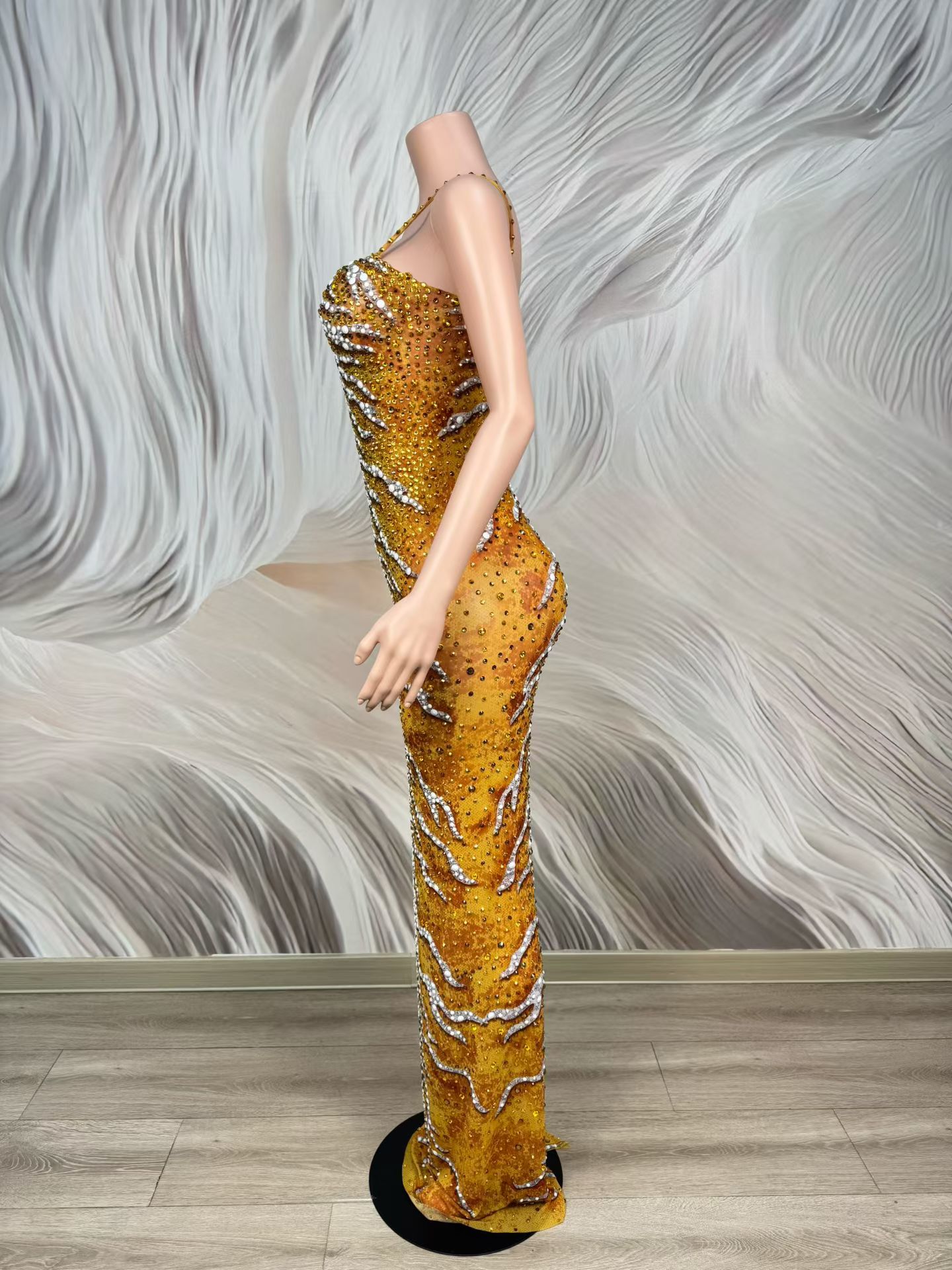 ชุดเดรสยาวหรูหราประดับเพชรระยิ - Sparkly Rhinestone Club Party Dress บทวิจารณ์และราคา