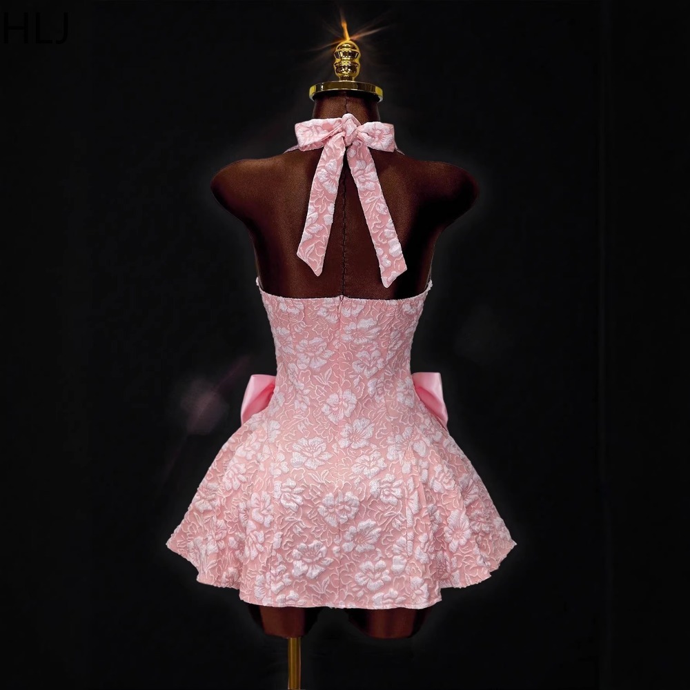 HLJ Y2K เซ็กซี่แจ็คการ์ด แพทช์ - Y2K Backless Halter Mini Dress บทวิจารณ์และราคา