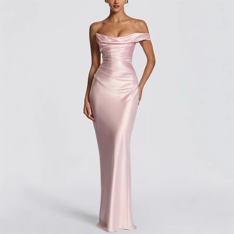 เดรสผ้าซาตินทรงเข้ารูปเซ็กซี่  - Elegant Satin Evening Gown Split บทวิจารณ์และราคา